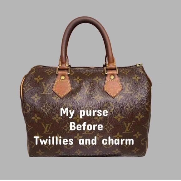 TasselĀ CharmāPinkā - Picture 3 of 3